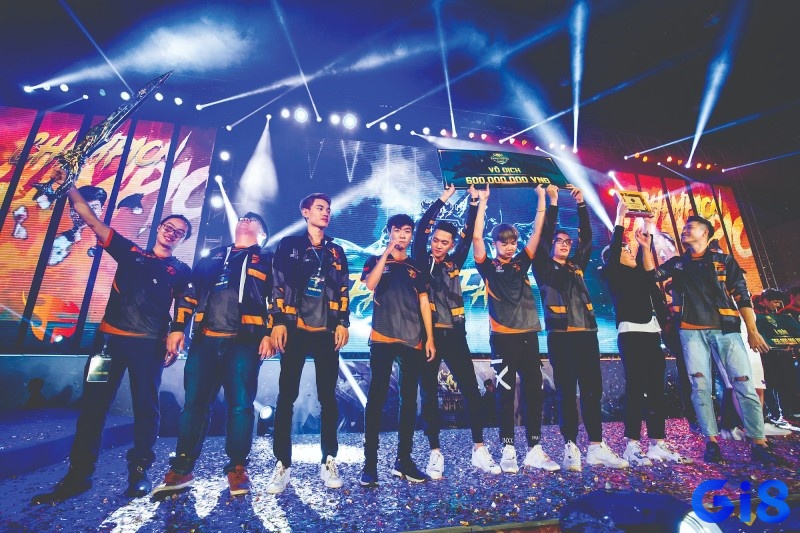 Các giải đấu Esports tại Việt Nam thu hút hàng triệu lượt xem.