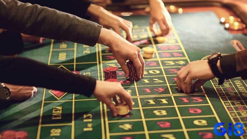 Người chơi roulette nên chia nhỏ ngân sách, bắt đầu với cược nhỏ và giữ một phần lợi nhuận