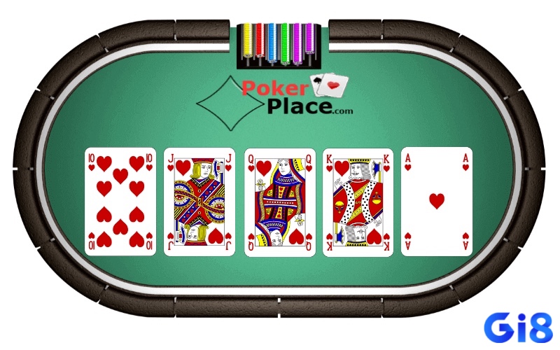 Người chơi poker mơ ước có sảnh chúa – bộ bài mạnh nhất với 5 lá liên tiếp cùng chất từ 10 đến Át
