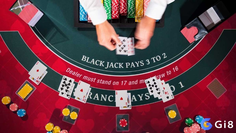 Phân tích lá bài ngửa của nhà cái trong Blackjack Cf68 là yếu tố then chốt quyết định nên hit hay stand hợp lý